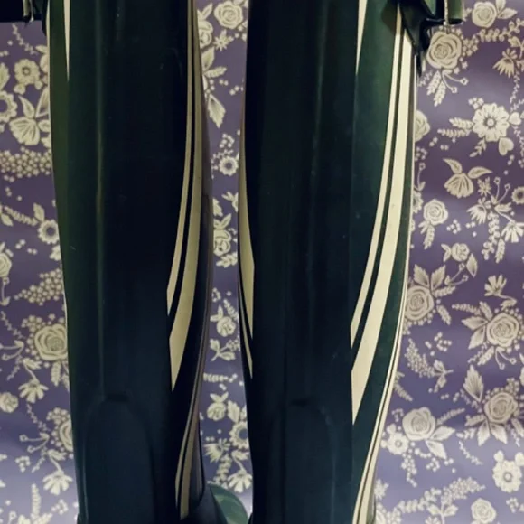 Hunter rain boots - Picture 4 of 5